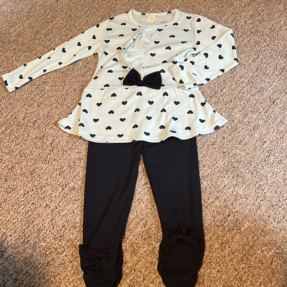 Cute set!